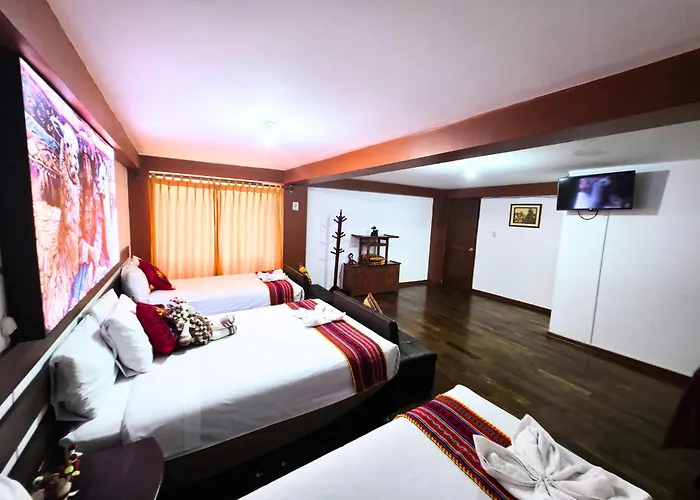 Hotel Mirador Santa Ana 3*